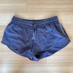 Lululemon 2.5" Hotty Hot Shorts